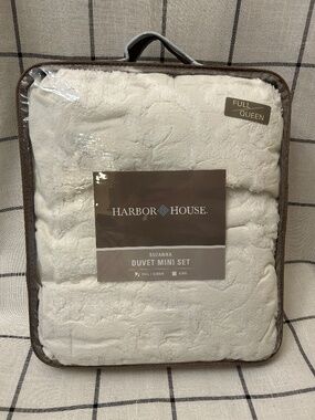 Harbor House Duvet Set Full or Queen Suzanna White